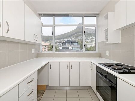 2 Bedroom Apartment in Sea Point