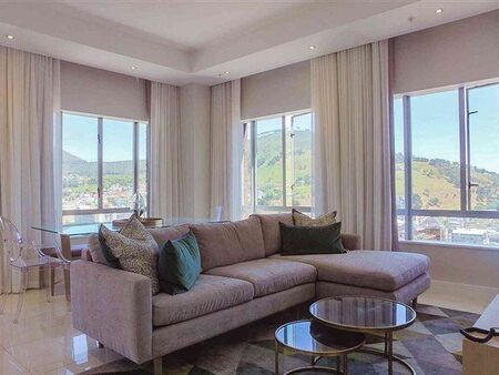 2 Bedroom Apartment in Cape Town City Centre