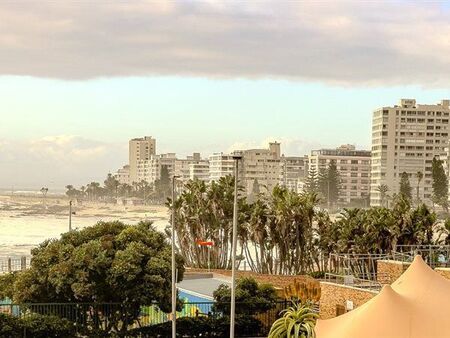2 Bedroom Apartment in Sea Point