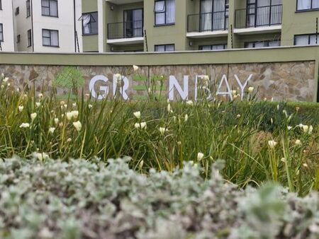 2 Bedroom Apartment in Mountainside