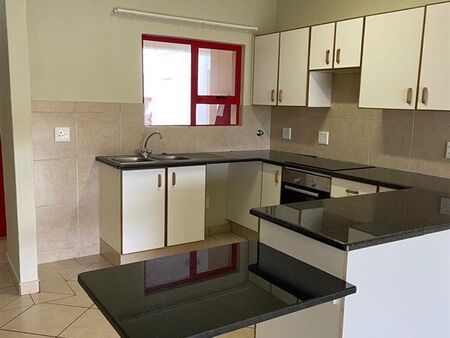 2 Bedroom Apartment in Uvongo