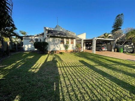 3 Bedroom House in Arboretum