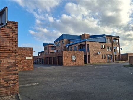 2 Bedroom Apartment in Arboretum