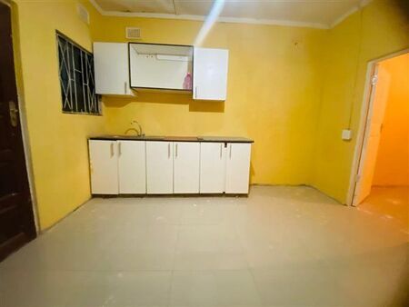 1 Bedroom Apartment in Duffs Road