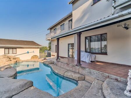 4 Bedroom House in Malvern