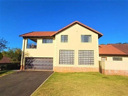 2 Bedroom Apartment in Clifton Hill Estate