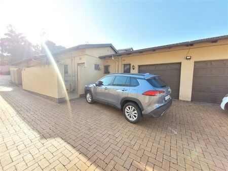 3 Bedroom Simplex in Musgrave