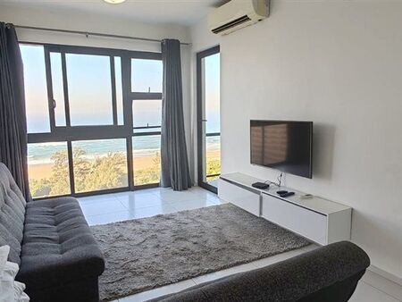 2 Bedroom Apartment in Amanzimtoti