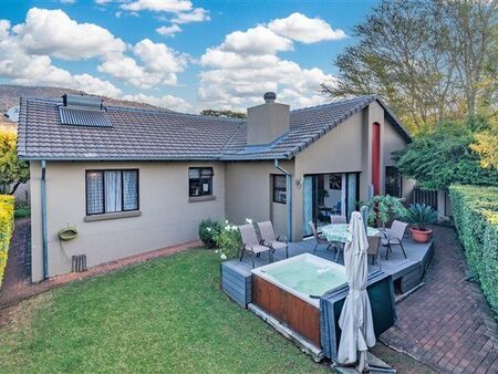 3 Bedroom Simplex in Homes Haven