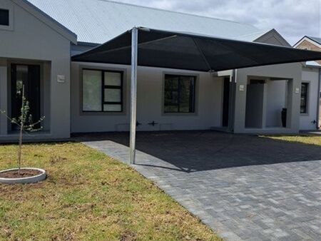 1 Bedroom Apartment in Oudtshoorn