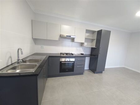 2 Bedroom Apartment in Burgundy Estate