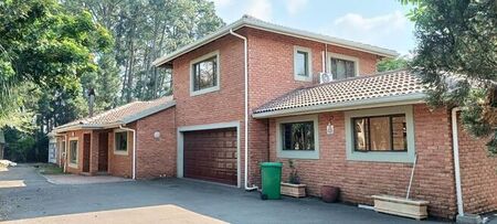 5 Bedroom house to rent in Gillitts, Kloof
