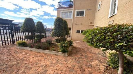 2 Bedroom apartment to rent in Alberton North