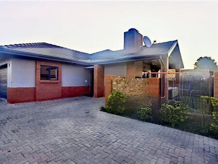 3 Bedroom House in Equestria