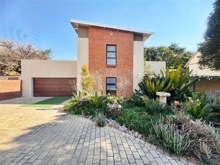 4 Bedroom House in Equestria