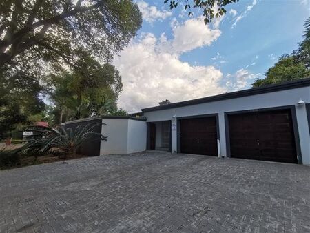 4 Bedroom House in Brooklyn