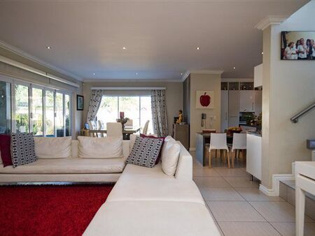 5 Bedroom House in Ashlea Gardens