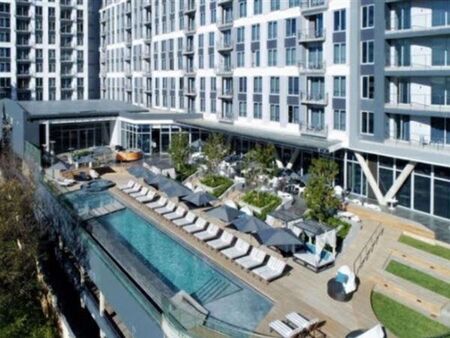 2 Bedroom Apartment in Bryanston