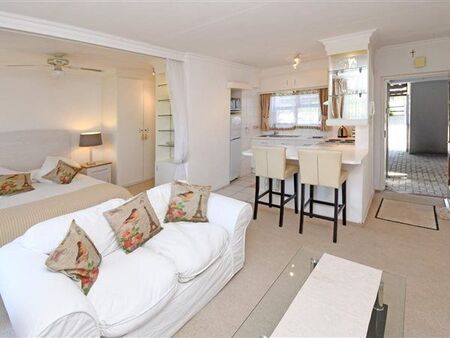 1 Bedroom Townhouse in Morningside
