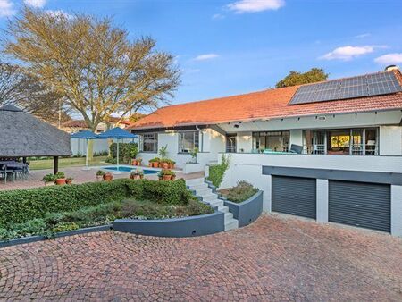 3 Bedroom House in Craighall Park