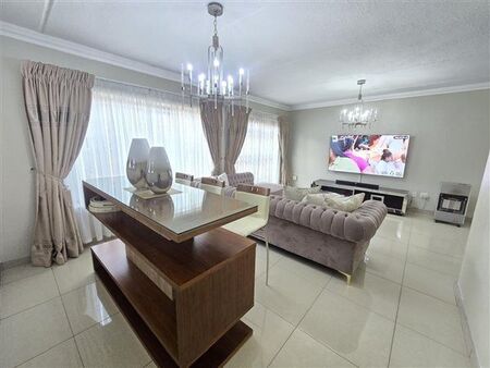 3 Bedroom Townhouse in Glenvista