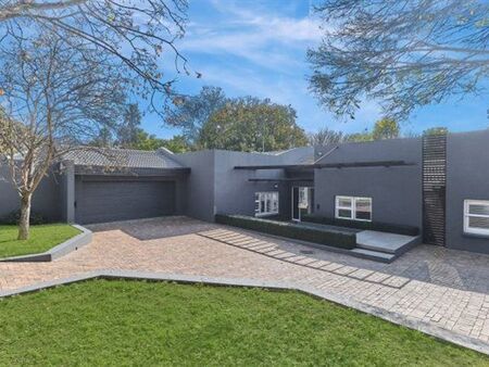4 Bedroom House in Sunninghill
