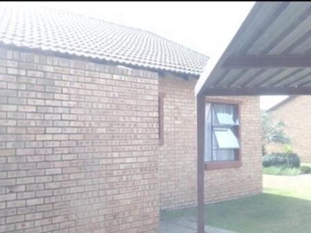 2 Bedroom Townhouse in Riversdale