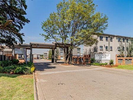 3 Bedroom Apartment in Kenleaf