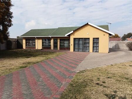 3 Bedroom House in Boksburg South
