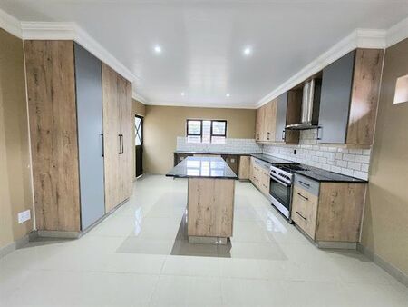 3 Bedroom House in Farrarmere