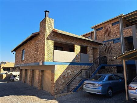 2 Bedroom Apartment in Raslouw