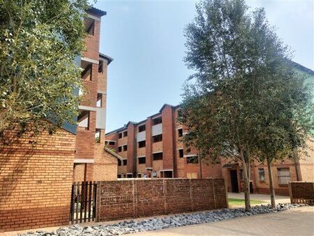 2 Bedroom Apartment in Heuweloord