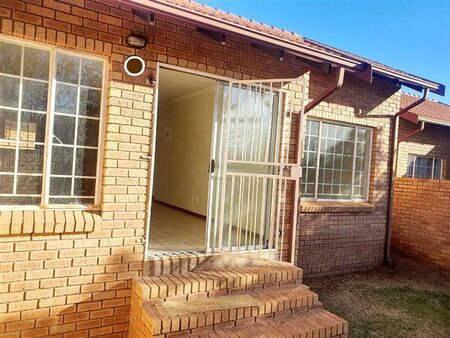 2 Bedroom Townhouse in The Reeds