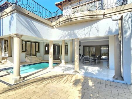 5 Bedroom House in Blue Valley Golf Estate