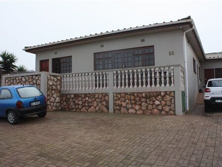 1 Bedroom Flat in Vredenburg