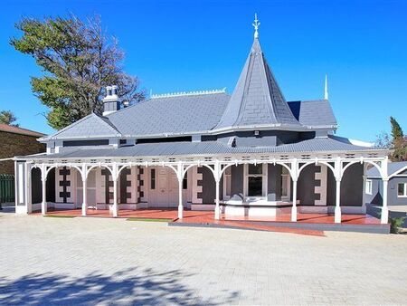 Studio apartment in Rosebank