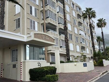 2 Bedroom Apartment in Fresnaye