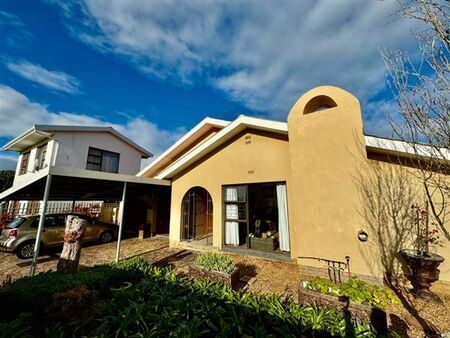 4 Bedroom House in Goedehoop