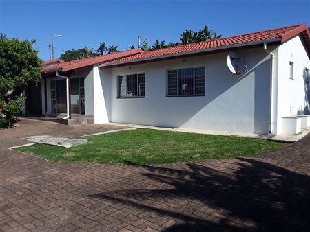 2 Bedroom Apartment in Hibberdene