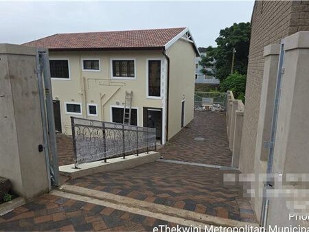 3 Bedroom Townhouse in Clayfield