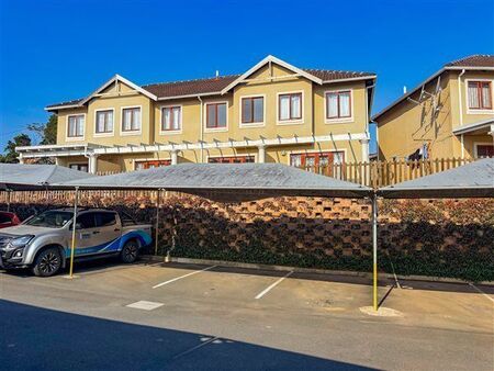 3 Bedroom Apartment in Caversham Glen