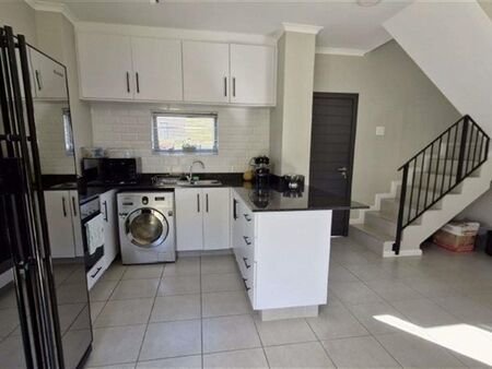 2 Bedroom Townhouse in Waterfall
