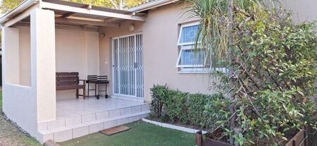 1 Bedroom cottage to rent in Providentia, Port Elizabeth