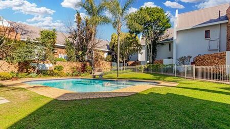 3 Bedroom townhouse - sectional to rent in Witkoppen, Sandton