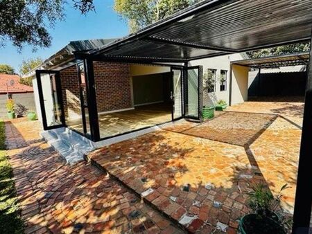 3 Bedroom House in Sandown