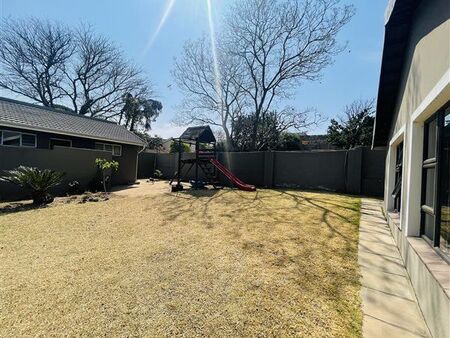 3 Bedroom House in Khyber Rock