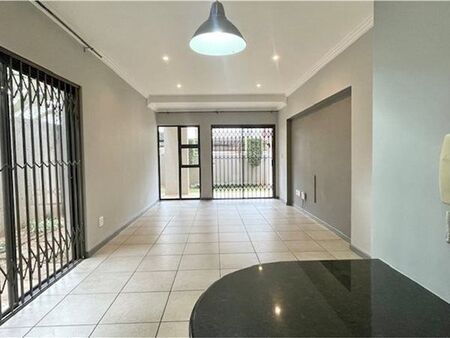 2 Bedroom Apartment in Sandown