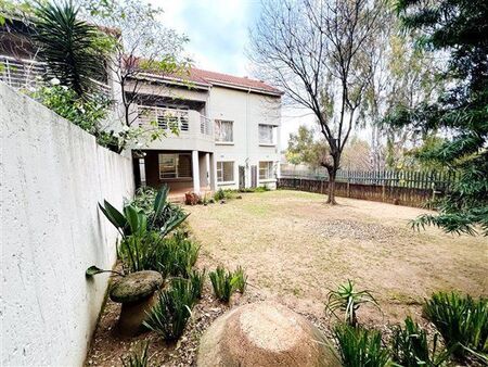 3 Bedroom Apartment in Bryanston