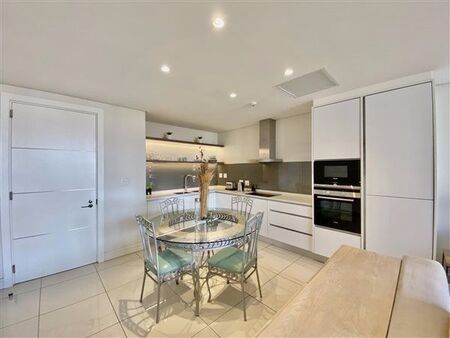 2 Bedroom Apartment in Houghton Estate