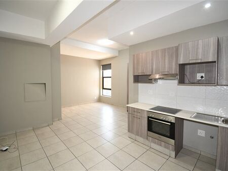 Studio Apartment in Rosebank
